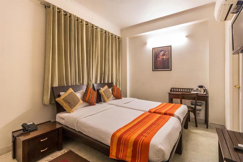 Hotel Mehra Residency At The Airport Neu-Delhi Exterior foto